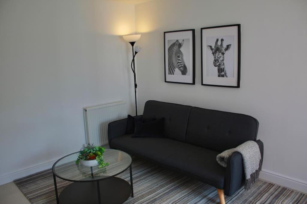 2 Bed 2 Bath Apartment & Parking - Lgw 10Min Drive Crawley  Exterior foto